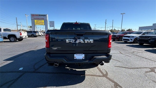 2026 RAM Ram 1500 RAM 1500 BIG HORN CREW CAB 4X2 5'7' BOX