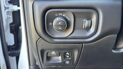 2027 RAM Ram 1500 RAM 1500 BIG HORN CREW CAB 4X2 5'7' BOX