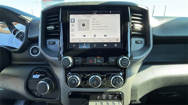 2026 RAM Ram 1500 RAM 1500 TRADESMAN QUAD CAB 4X2 6'4' BOX