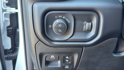 2027 RAM Ram 1500 RAM 1500 BIG HORN CREW CAB 4X4 5'7' BOX