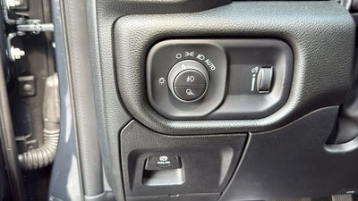 2026 RAM 1500 RAM 1500 WARLOCK CREW CAB 4X4 5'7' BOX