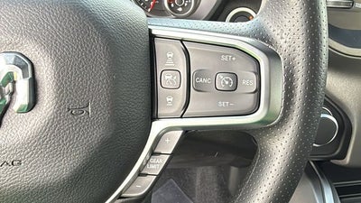 2027 RAM Ram 1500 RAM 1500 EXPRESS CREW CAB 4X4 5'7' BOX