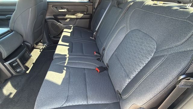 2027 RAM Ram 1500 RAM 1500 WARLOCK CREW CAB 4X4 5'7' BOX