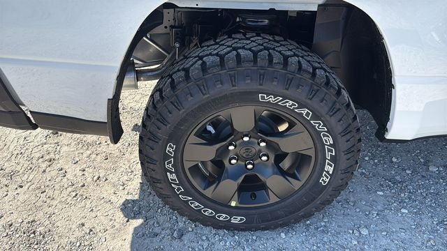 2027 RAM Ram 1500 RAM 1500 WARLOCK CREW CAB 4X4 5'7' BOX