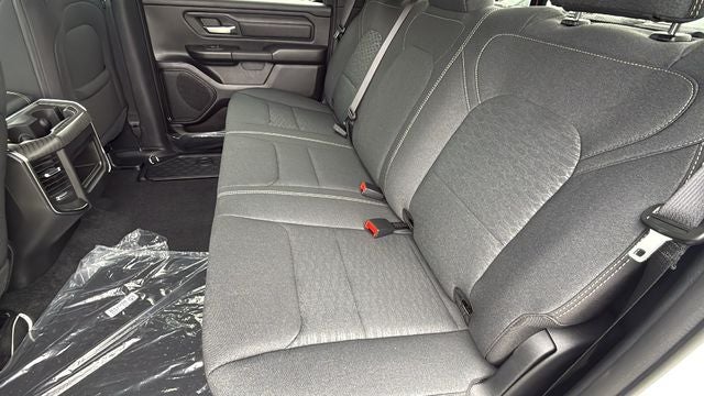 2027 RAM Ram 1500 RAM 1500 EXPRESS CREW CAB 4X4 5'7' BOX