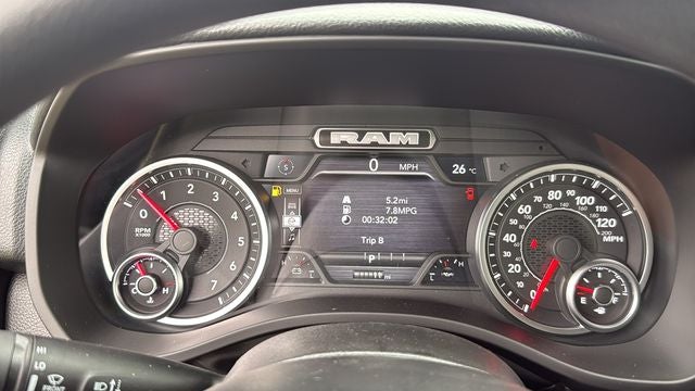 2027 RAM Ram 1500 RAM 1500 EXPRESS CREW CAB 4X4 5'7' BOX