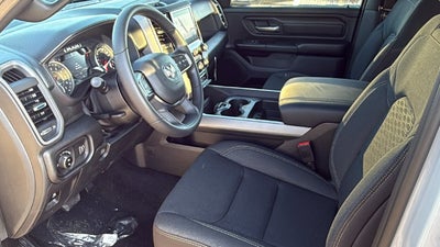 2027 RAM Ram 1500 RAM 1500 EXPRESS CREW CAB 4X4 5'7' BOX