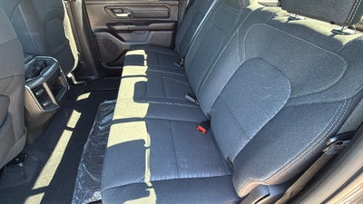 2027 RAM Ram 1500 RAM 1500 EXPRESS CREW CAB 4X4 5'7' BOX