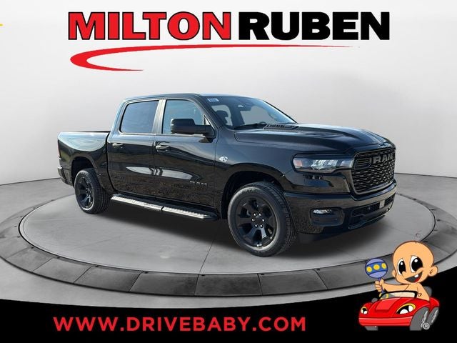 2026 RAM 1500 RAM 1500 EXPRESS CREW CAB 4X4 5'7' BOX