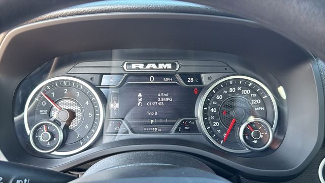 2026 RAM 1500 RAM 1500 EXPRESS CREW CAB 4X4 5'7' BOX