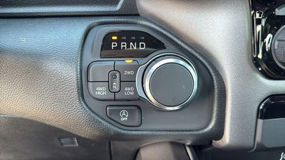 2026 RAM 1500 RAM 1500 EXPRESS CREW CAB 4X4 5'7' BOX