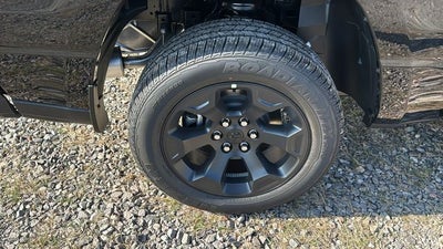 2026 RAM 1500 RAM 1500 EXPRESS CREW CAB 4X4 5'7' BOX