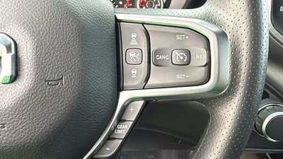 2027 RAM Ram 1500 RAM 1500 EXPRESS CREW CAB 4X4 5'7' BOX