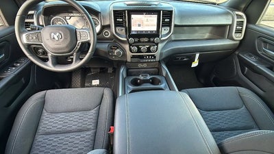 2026 RAM 1500 RAM 1500 EXPRESS CREW CAB 4X4 5'7' BOX