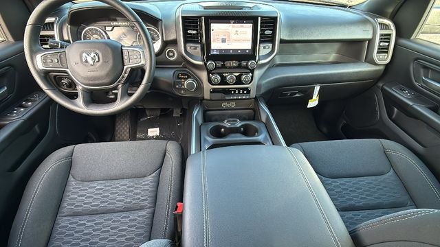 2026 RAM 1500 RAM 1500 EXPRESS CREW CAB 4X4 5'7' BOX