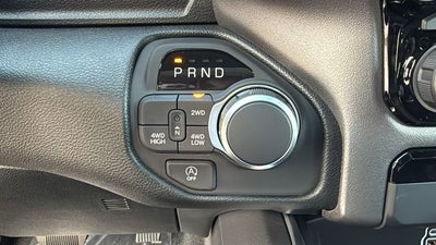 2026 RAM 1500 RAM 1500 EXPRESS CREW CAB 4X4 5'7' BOX