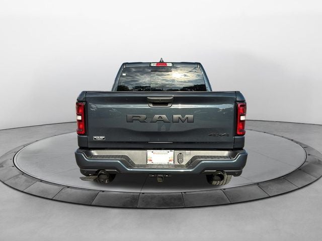 2026 RAM 1500 RAM 1500 EXPRESS CREW CAB 4X4 5'7' BOX