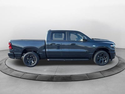 2026 RAM 1500 RAM 1500 EXPRESS CREW CAB 4X4 5'7' BOX