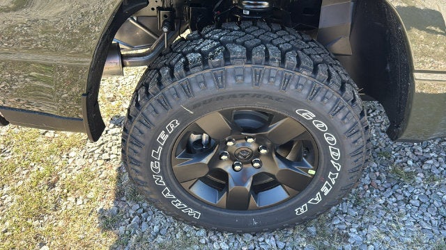 2027 RAM Ram 1500 RAM 1500 WARLOCK CREW CAB 4X4 5'7' BOX