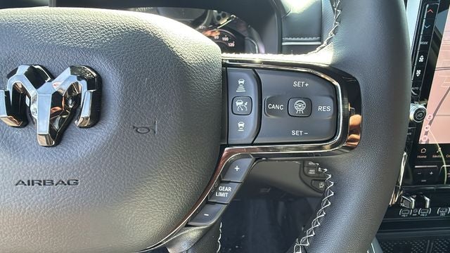 2026 RAM Ram 1500 RAM 1500 LIMITED CREW CAB 4X4 5'7' BOX