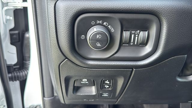 2027 RAM Ram 1500 RAM 1500 LARAMIE CREW CAB 4X4 5'7' BOX