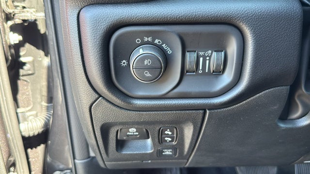 2027 RAM Ram 1500 RAM 1500 REBEL CREW CAB 4X4 5'7' BOX