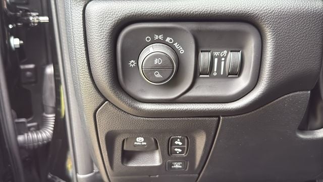 2027 RAM Ram 1500 RAM 1500 REBEL CREW CAB 4X4 5'7' BOX