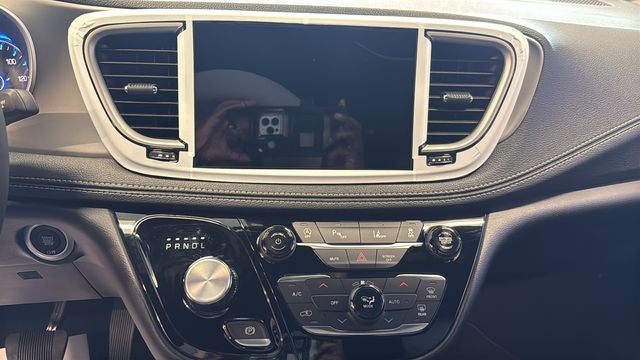 2027 Chrysler Pacifica PACIFICA SELECT