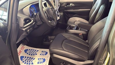 2027 Chrysler Pacifica PACIFICA SELECT