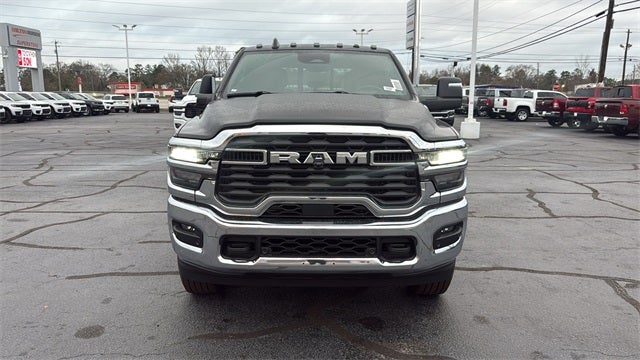 2026 RAM Ram 3500 RAM 3500 TRADESMAN CREW CAB 4X4 6'4' BOX