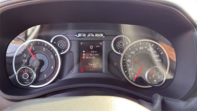 2026 RAM Ram 3500 RAM 3500 TRADESMAN CREW CAB 4X4 6'4' BOX