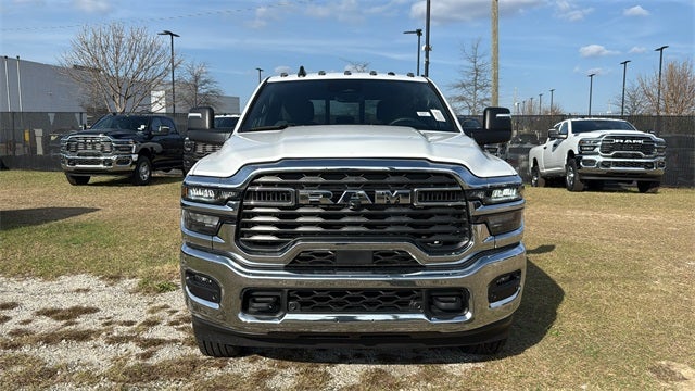 2026 RAM Ram 3500 RAM 3500 TRADESMAN CREW CAB 4X4 6'4' BOX