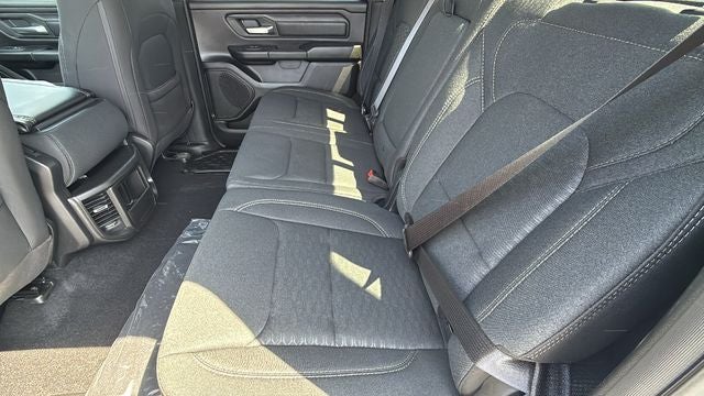 2026 RAM Ram 1500 RAM 1500 TRADESMAN CREW CAB 4X2 5'7' BOX