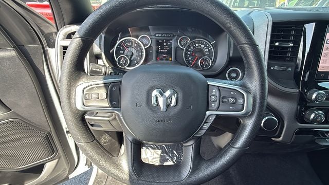 2026 RAM Ram 1500 RAM 1500 TRADESMAN CREW CAB 4X2 5'7' BOX