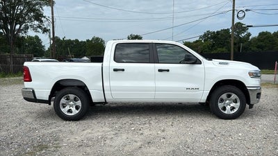 2026 RAM Ram 1500 RAM 1500 TRADESMAN CREW CAB 4X4 5'7' BOX