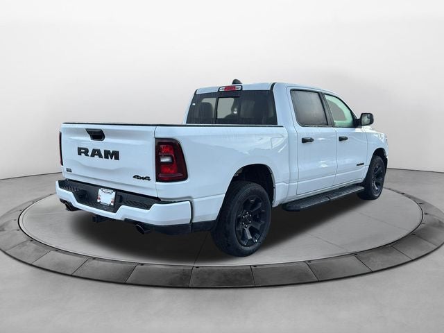2026 RAM 1500 RAM 1500 EXPRESS CREW CAB 4X4 5'7' BOX