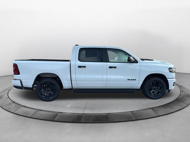 2026 RAM 1500 RAM 1500 EXPRESS CREW CAB 4X4 5'7' BOX