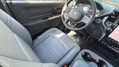 2026 RAM 2500 RAM 2500 TRADESMAN CREW CAB 4X4 6'4' BOX