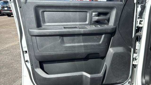 2026 RAM 2500 RAM 2500 TRADESMAN CREW CAB 4X4 6'4' BOX