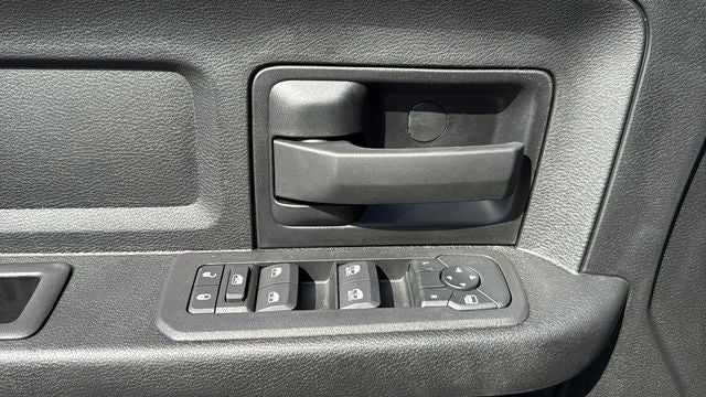 2026 RAM 2500 RAM 2500 TRADESMAN CREW CAB 4X4 6'4' BOX