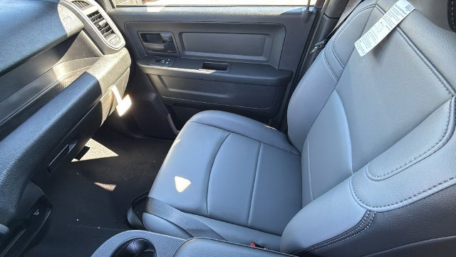 2027 RAM Ram 2500 RAM 2500 TRADESMAN CREW CAB 4X4 6'4' BOX