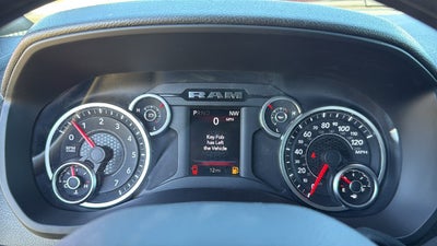 2027 RAM Ram 2500 RAM 2500 TRADESMAN CREW CAB 4X4 6'4' BOX